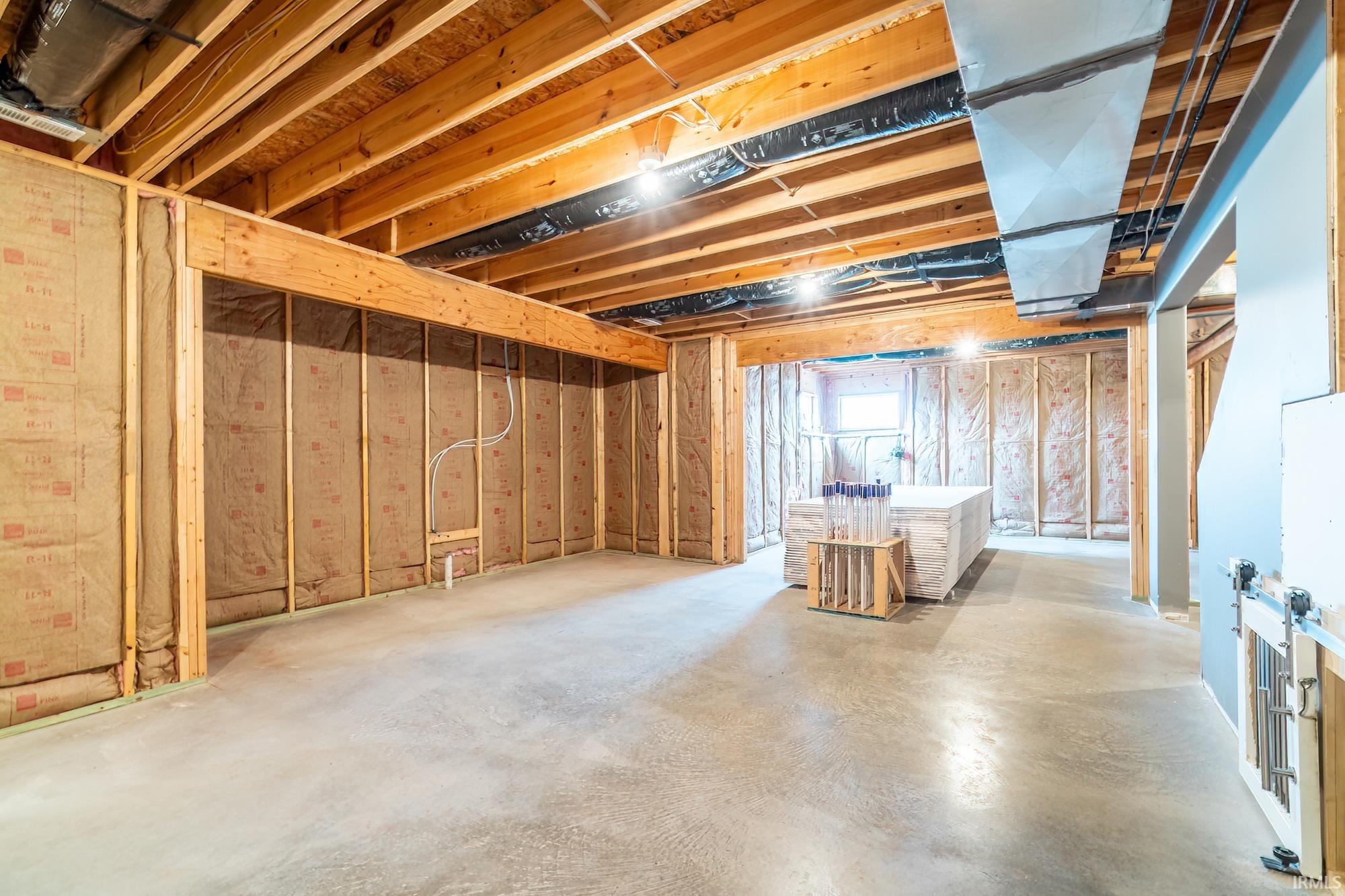 14277 Aboite Road Roanoke, IN 46783 - Photo 15 of 36