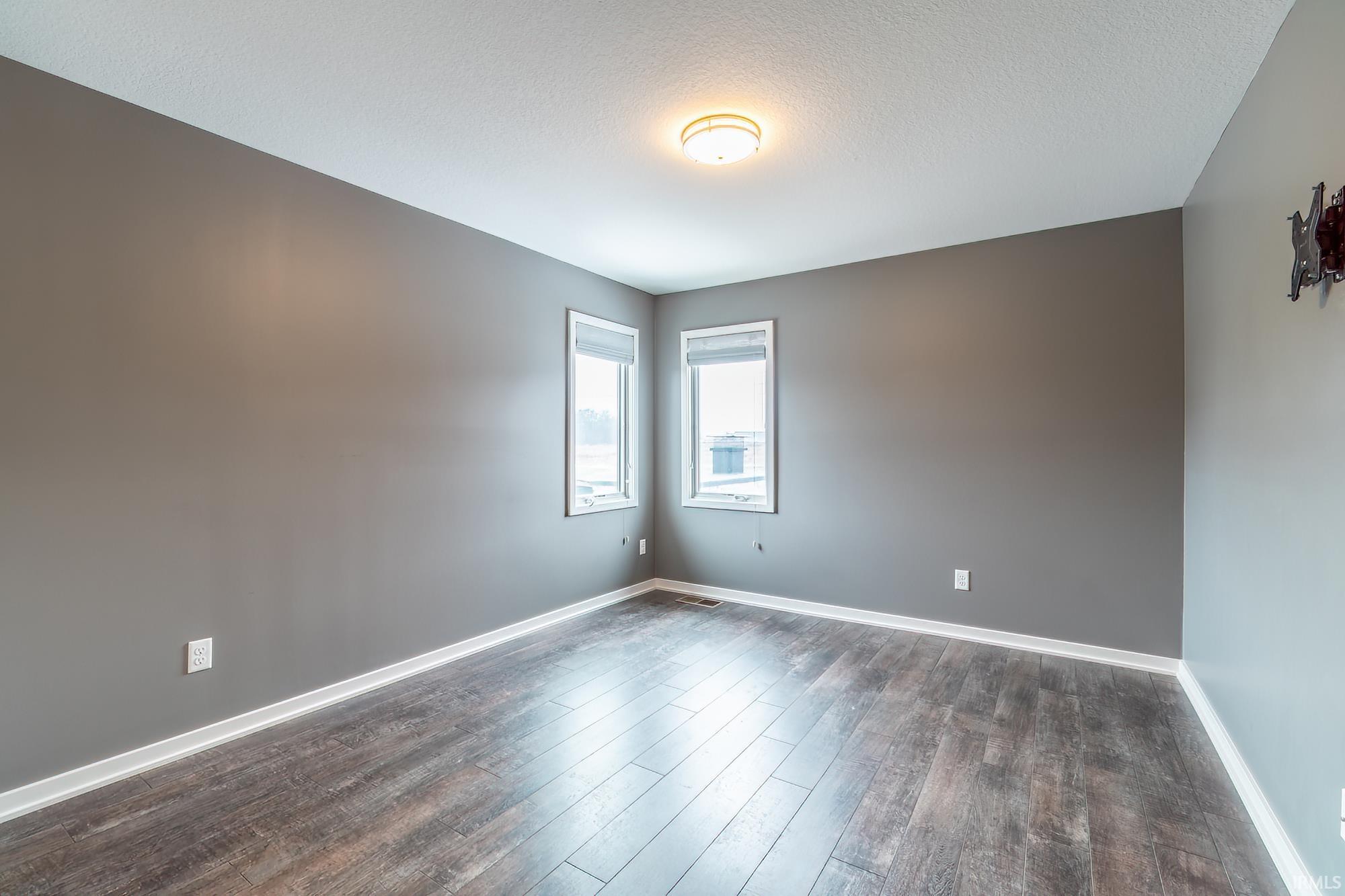 14277 Aboite Road Roanoke, IN 46783 - Photo 19 of 36