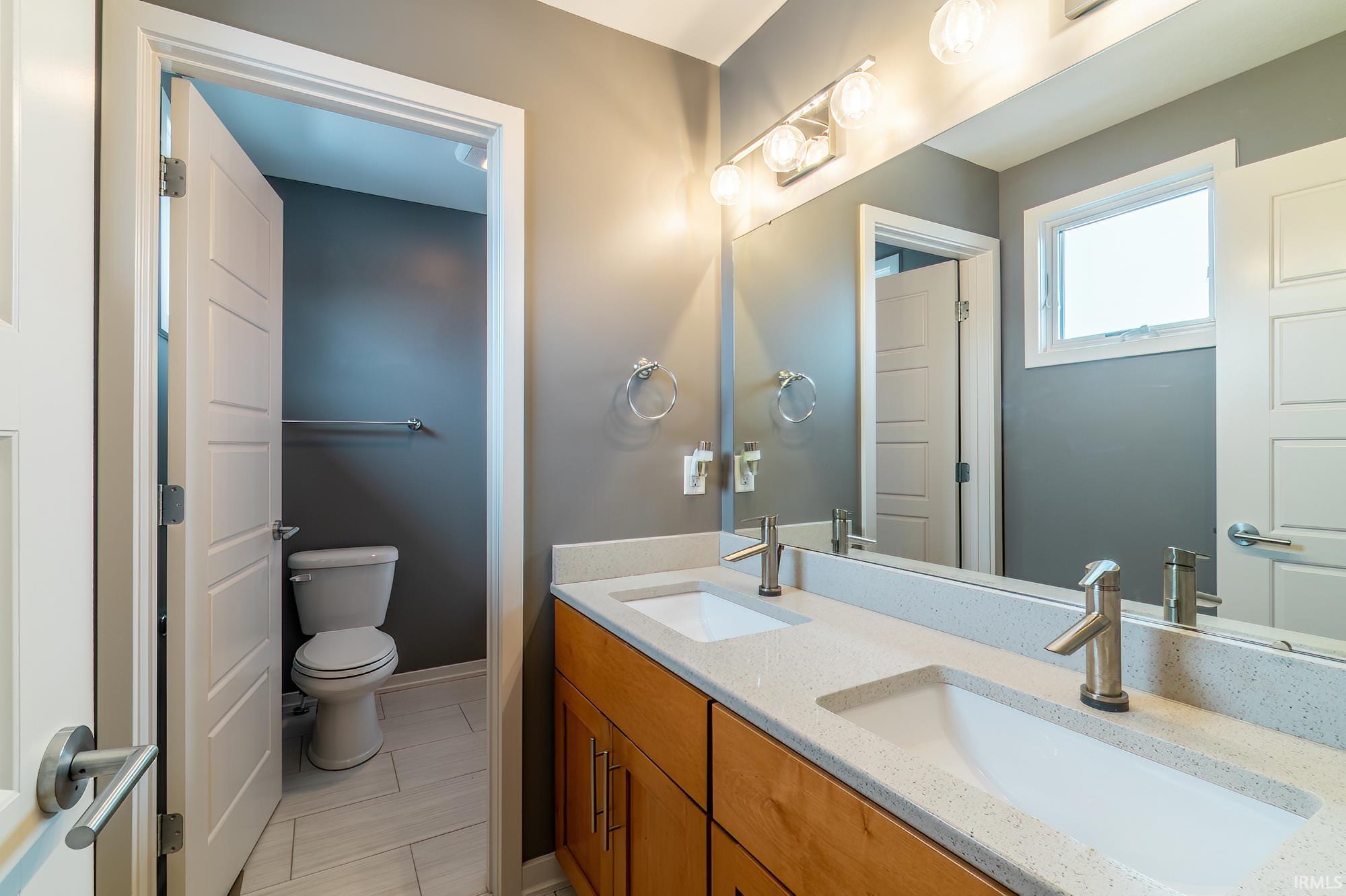 14277 Aboite Road Roanoke, IN 46783 - Photo 23 of 36