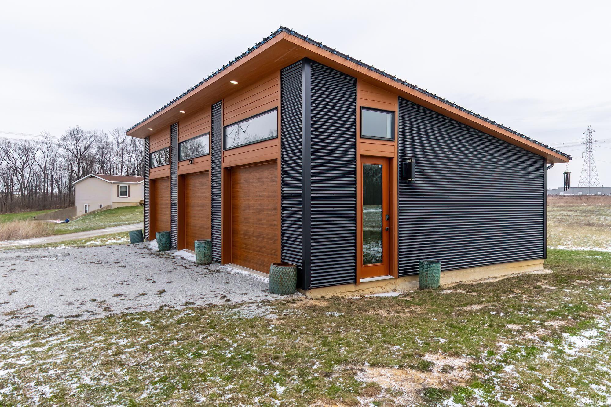 14277 Aboite Road Roanoke, IN 46783 - Photo 24 of 36