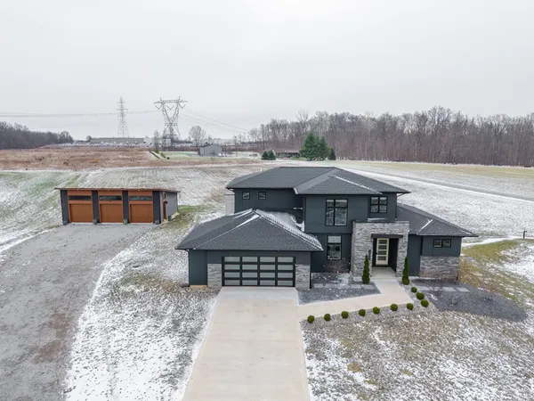$849,900 | 14277 Aboite Road, Roanoke, IN 46783
