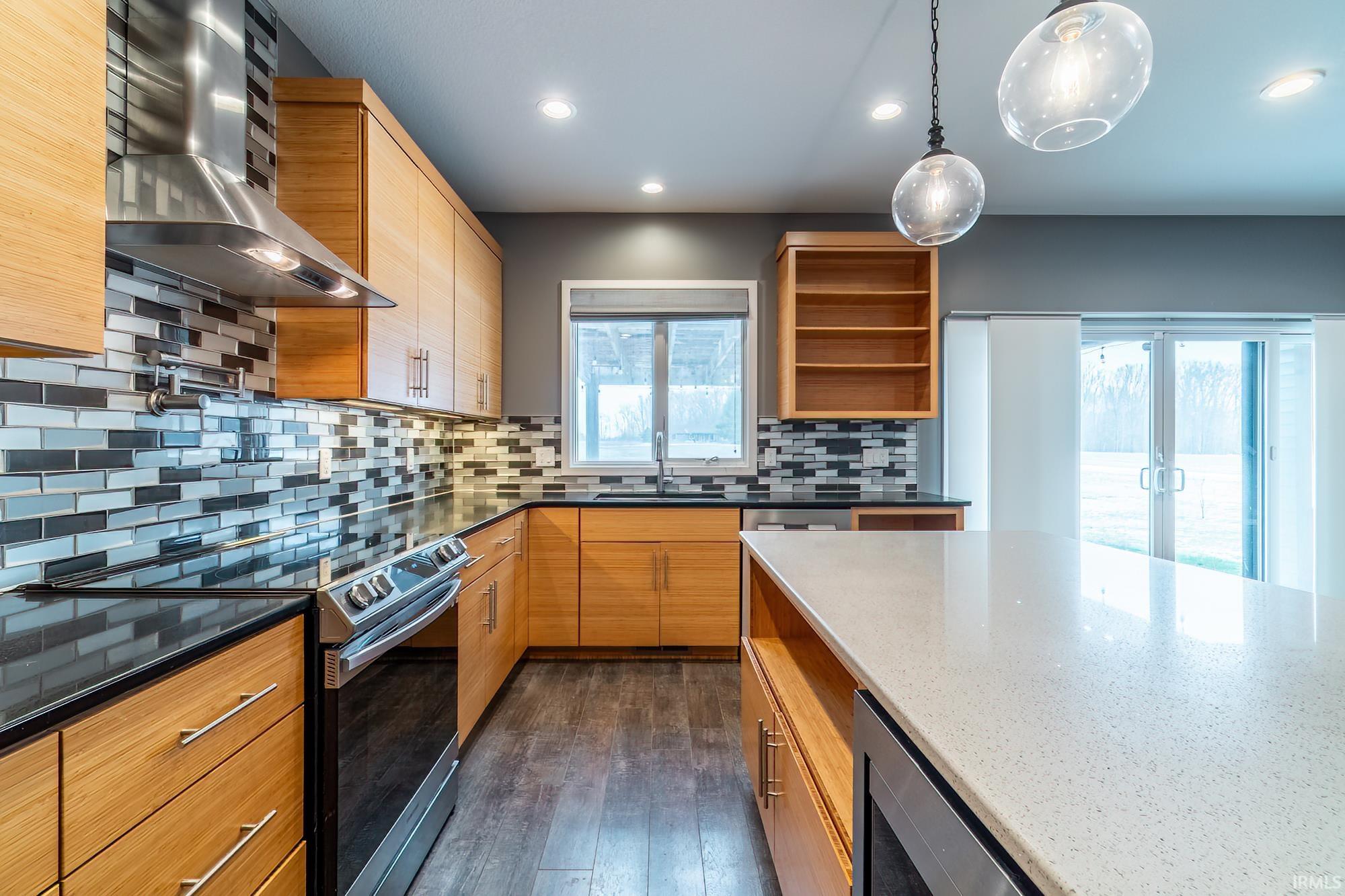 14277 Aboite Road Roanoke, IN 46783 - Photo 7 of 36