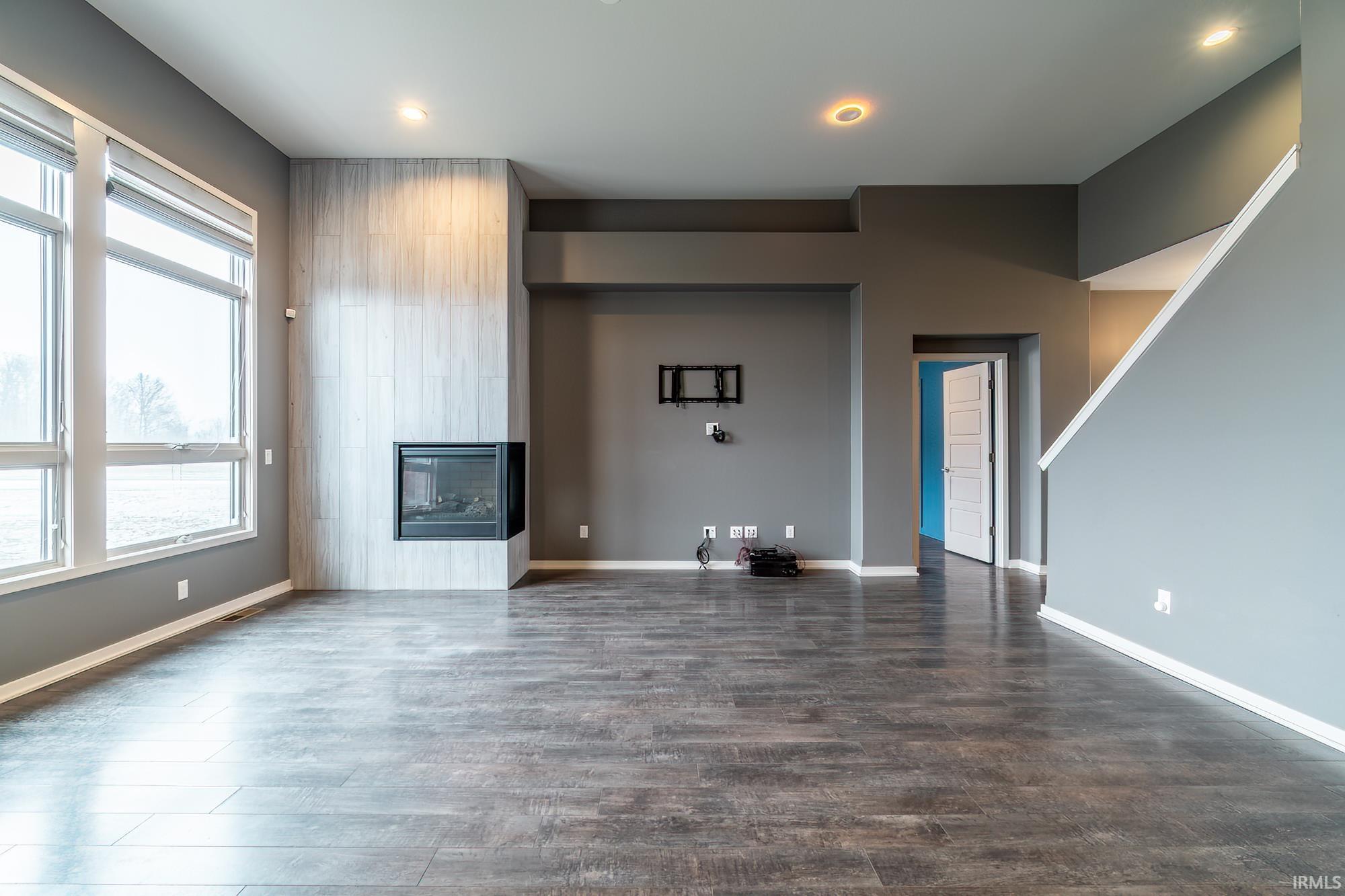 14277 Aboite Road Roanoke, IN 46783 - Photo 8 of 36