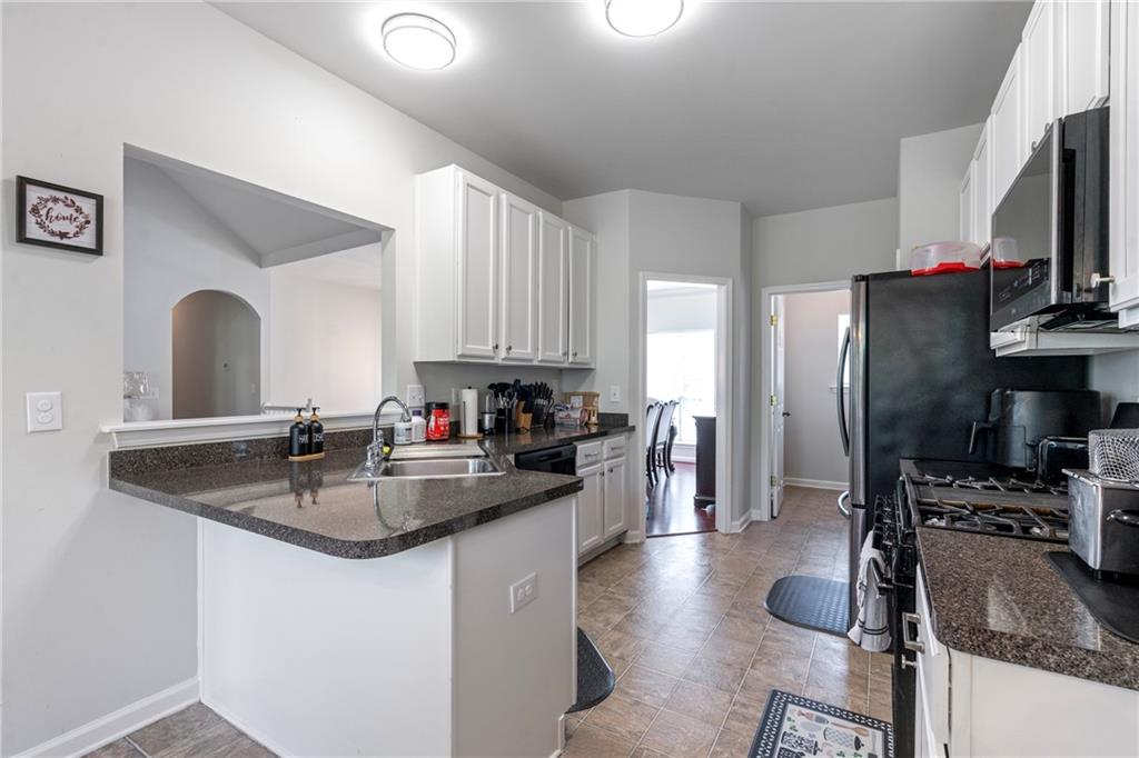 3636 Perry Pointe Austell, GA 30106 - Photo 10 of 40