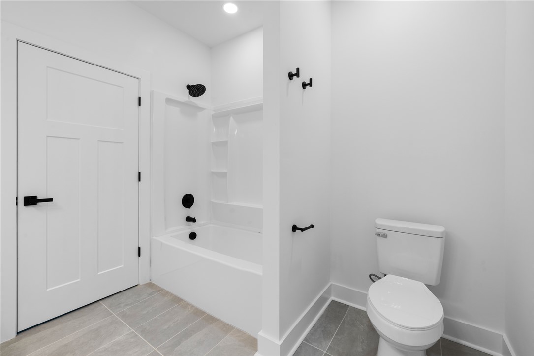 306 Hickory Trail Westminster, SC 29693 - Photo 22 of 33