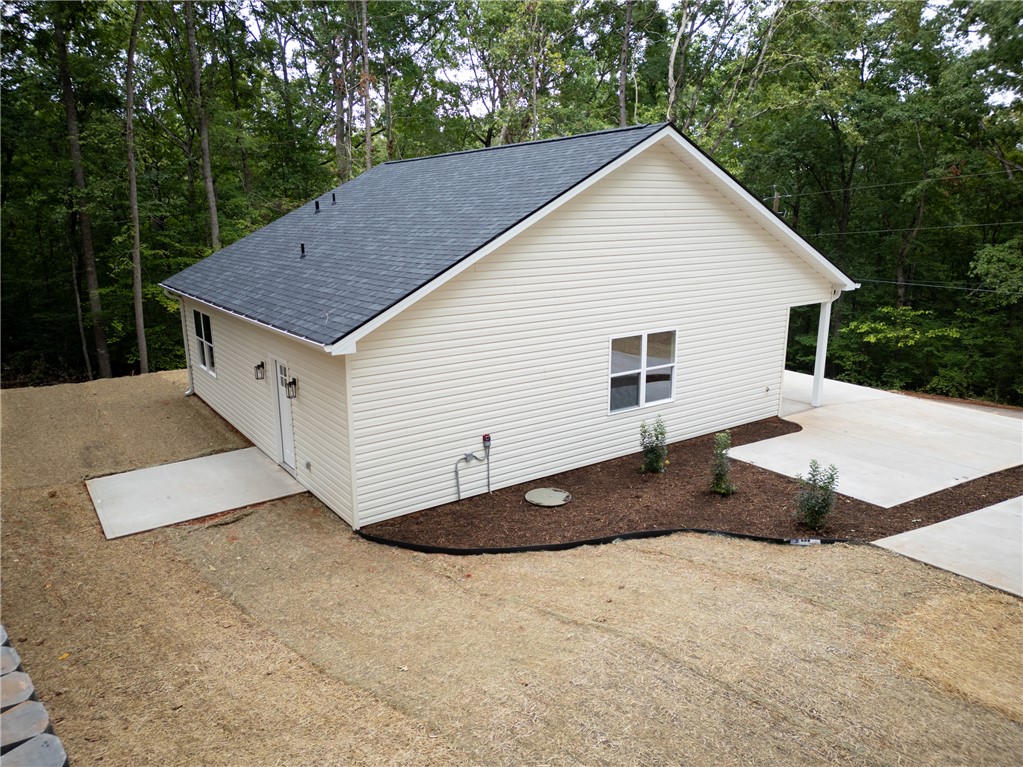 306 Hickory Trail Westminster, SC 29693 - Photo 26 of 33
