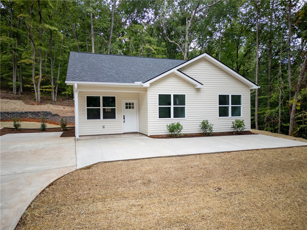 306 Hickory Trail Westminster, SC 29693 - Photo 29 of 33