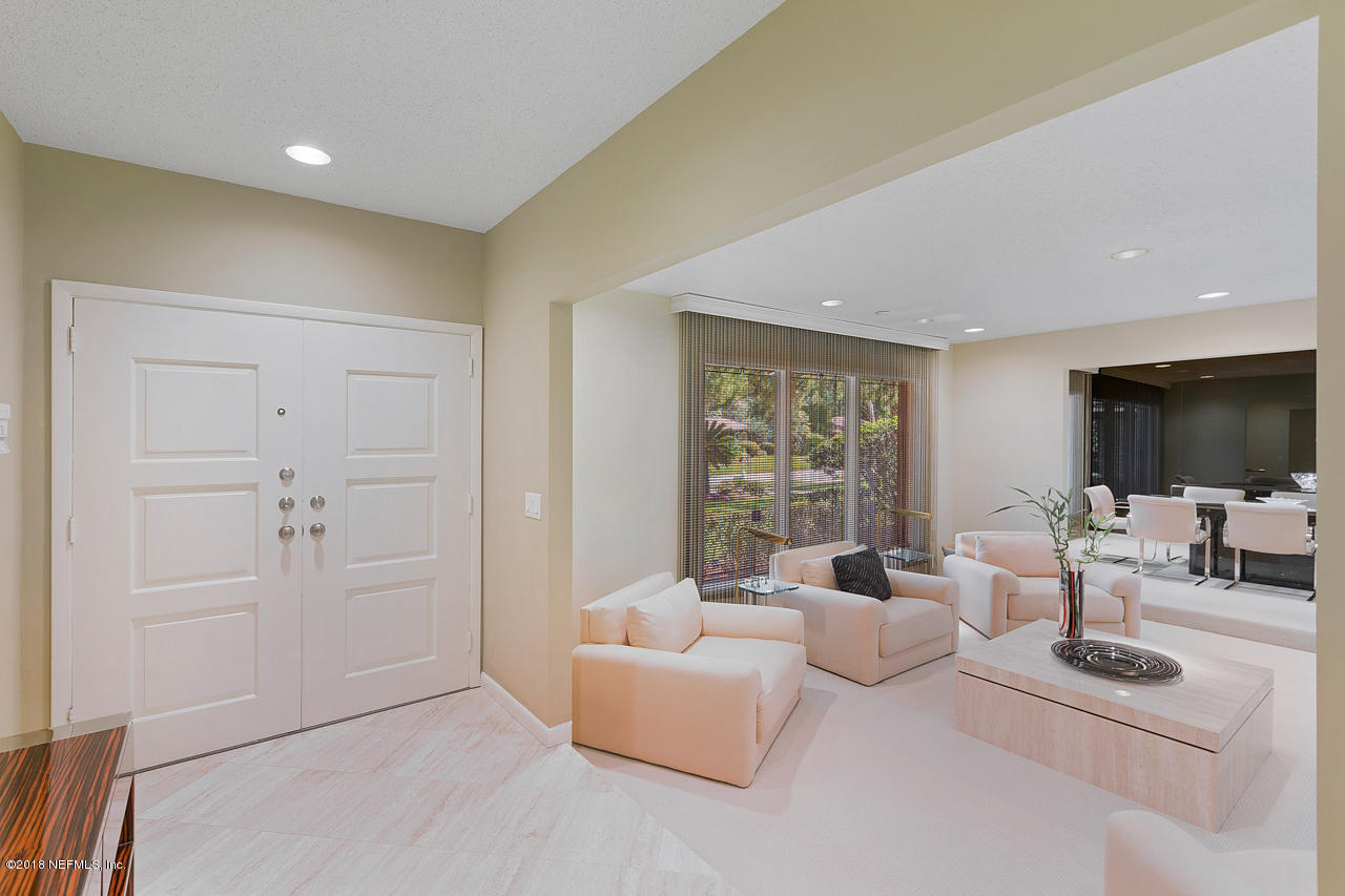 9548 Waterford Road Jacksonville, FL 32257 - Photo 2 of 34 Foyer to Living Room