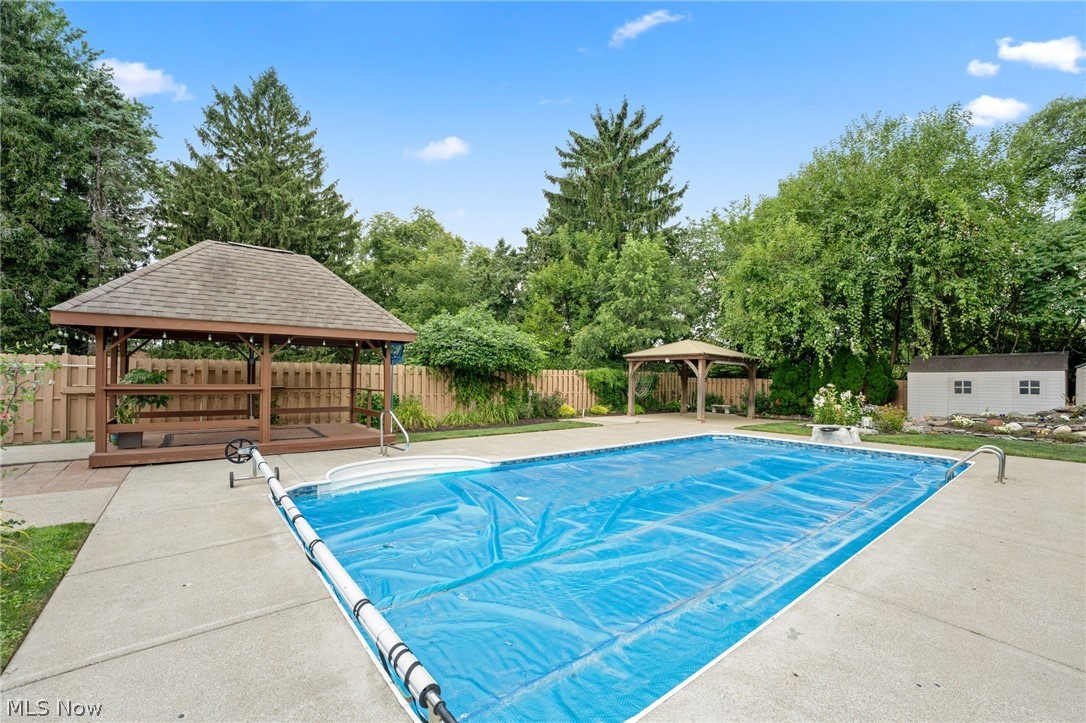 22656 Mastick Road Fairview Park, OH 44126 - Photo 38 of 45