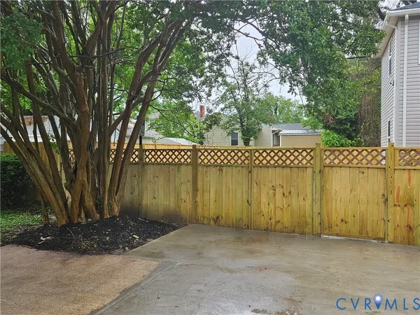 $465,000 | 203 Lafayette Avenue, Colonial Heights, VA 23834