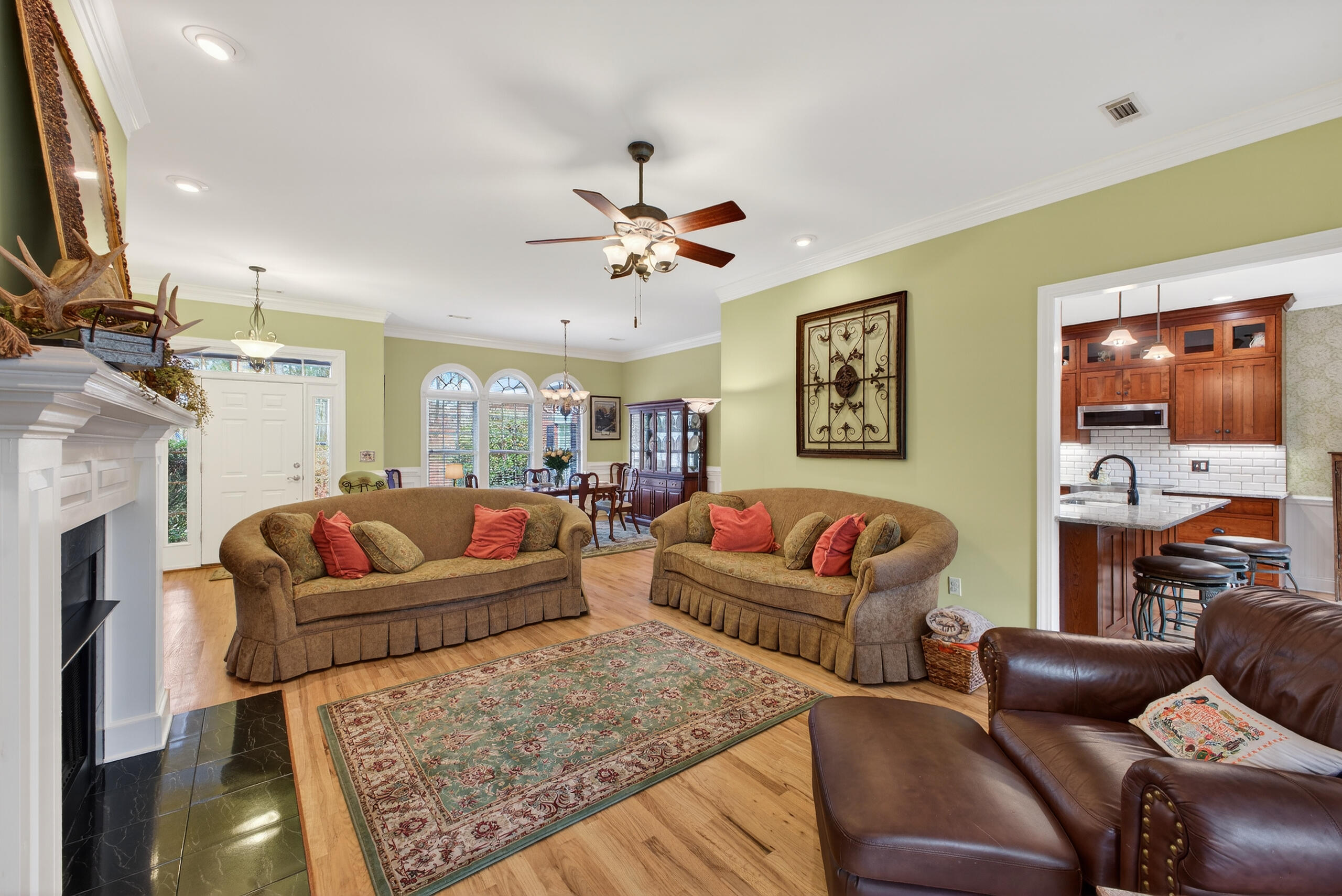 Gallery Image 7