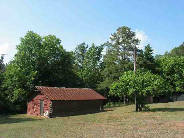 432 B Andersonville Road Townville, SC 29689 - Photo 3 of 6
