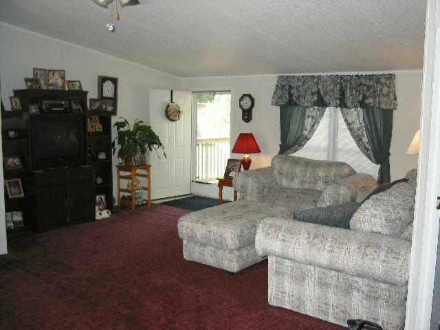 432 B Andersonville Road Townville, SC 29689 - Photo 5 of 6