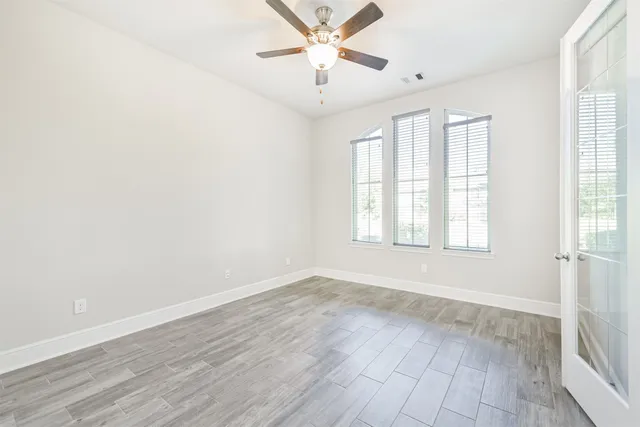 $585,000 | 210 Liatris Court, Conroe, TX 77304