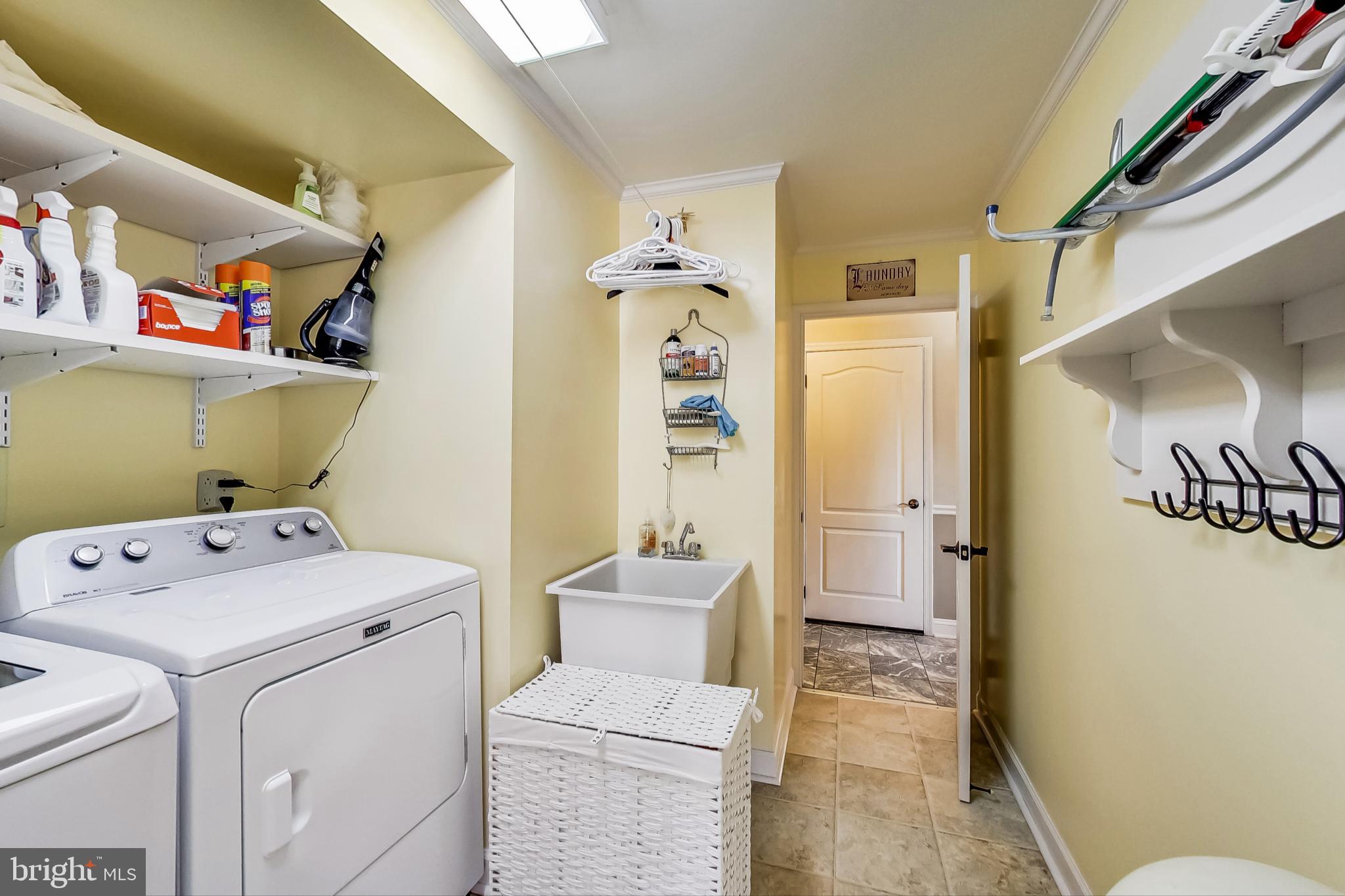4089 Sharp Road Glenelg, MD 21737 - Photo 27 of 76 Laundry Room/Mud Room