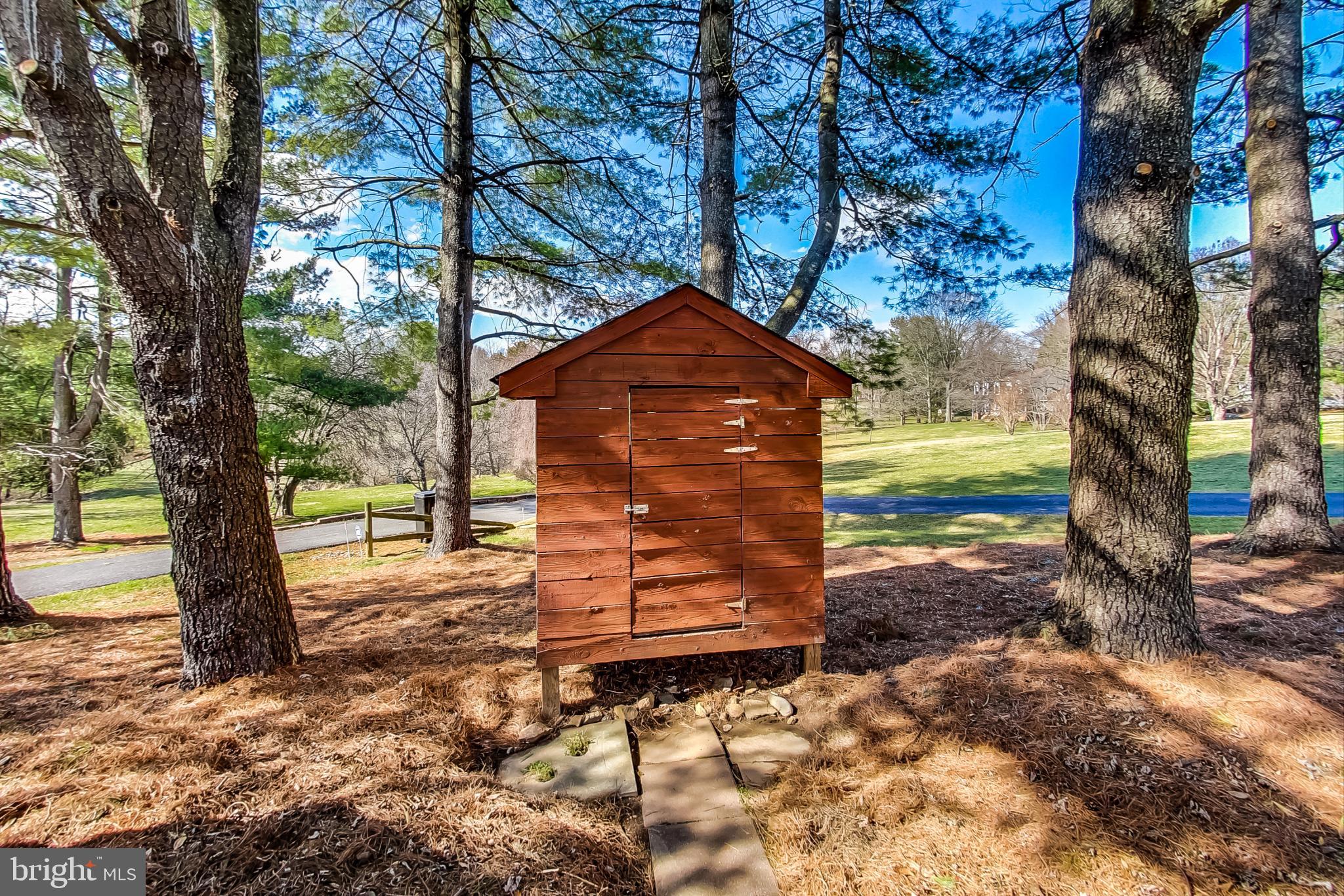 4089 Sharp Road Glenelg, MD 21737 - Photo 72 of 76 Tree house also conveys