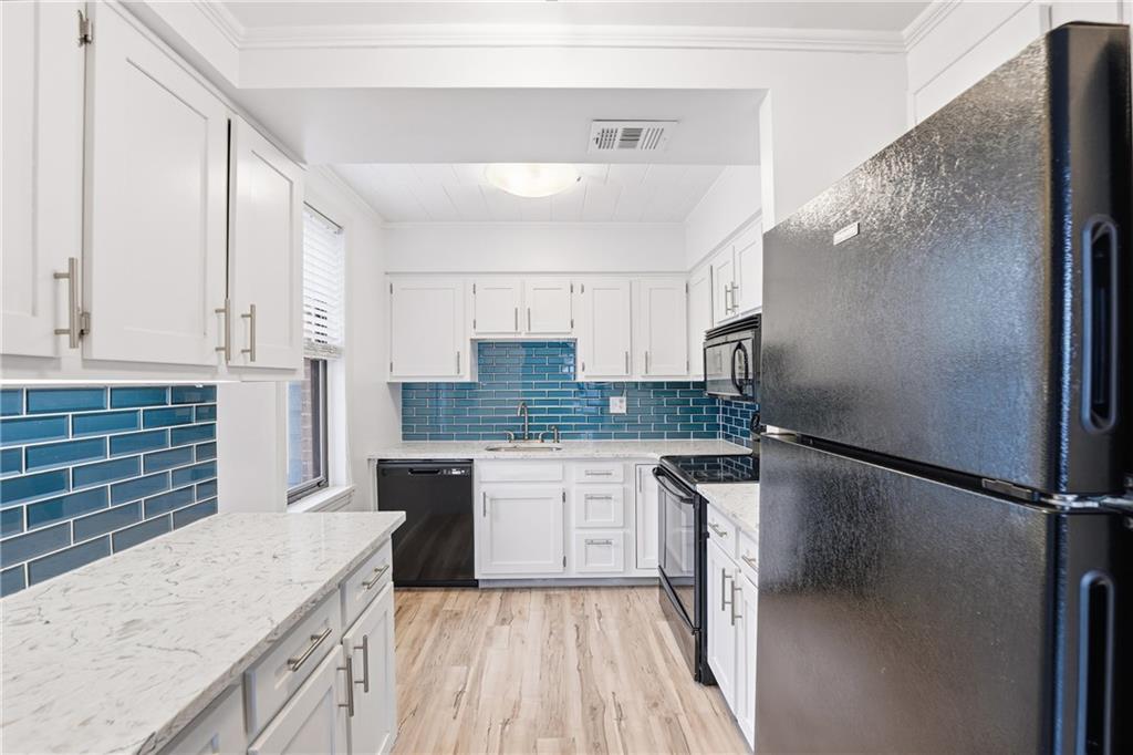 700 4th Street, Unit 6 Pittsburgh, PA 15215 - Photo 6 of 42