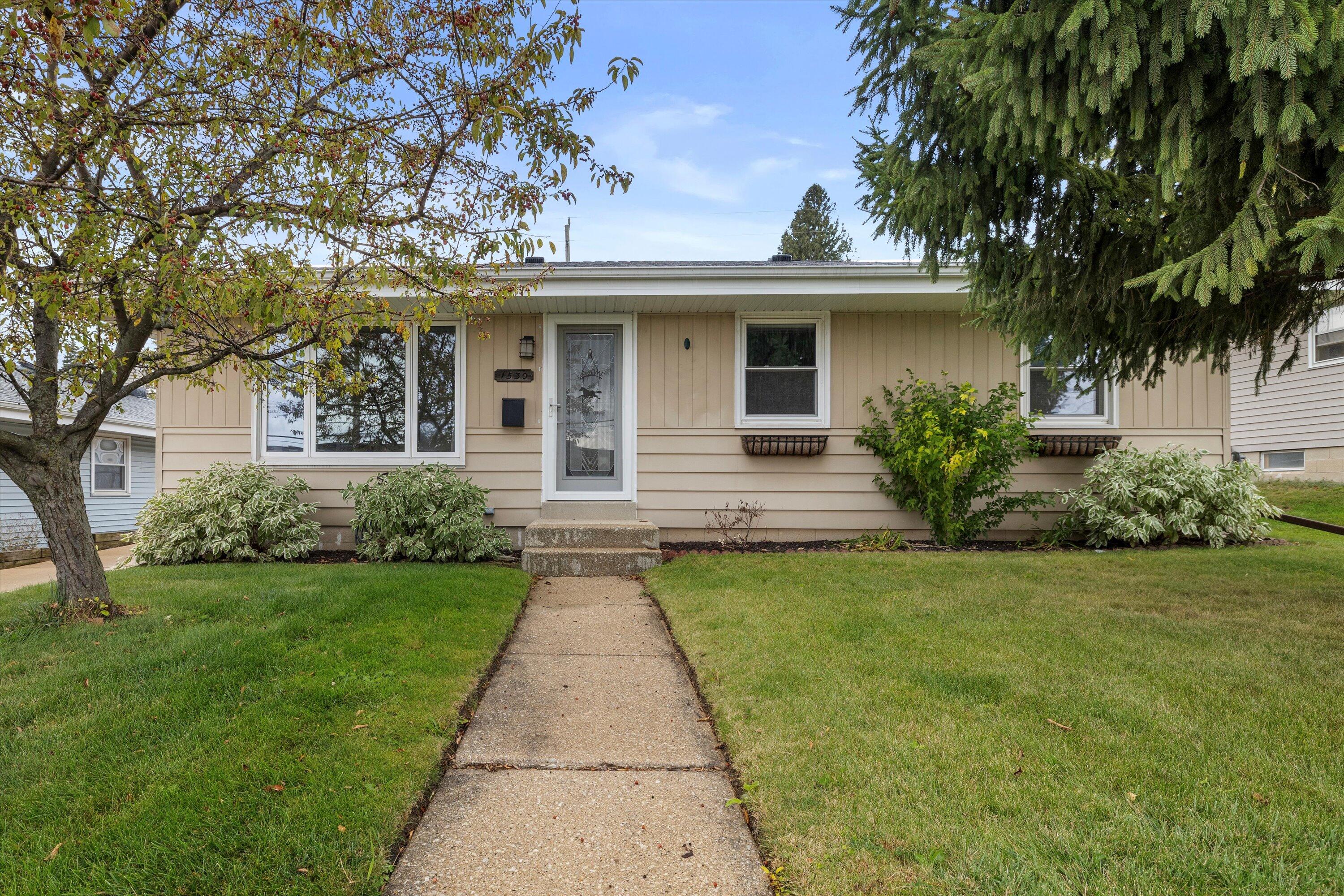 1530 Perry Avenue Racine, WI 53406 - Photo 1 of 1 01-IMG_8738