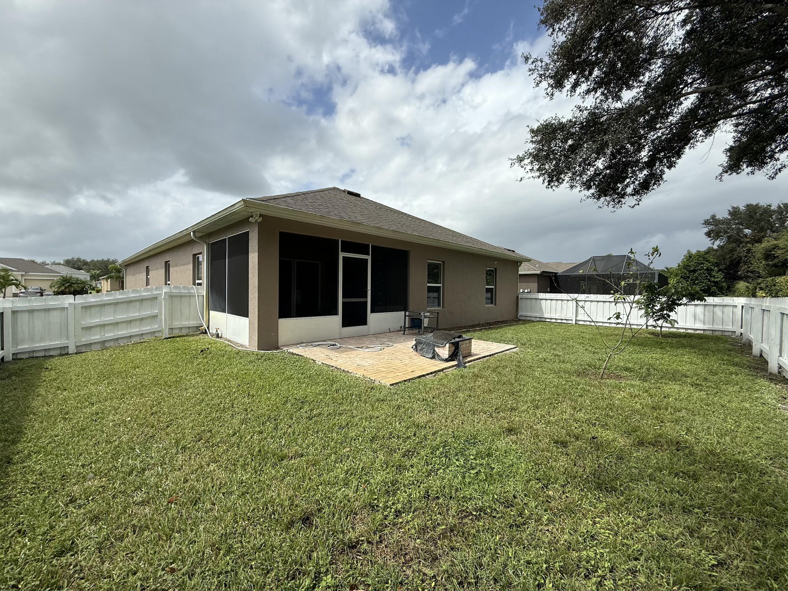 5997 Ridge Lake Circle Vero Beach, FL 32967 - Photo 15 of 18 IMG_1884