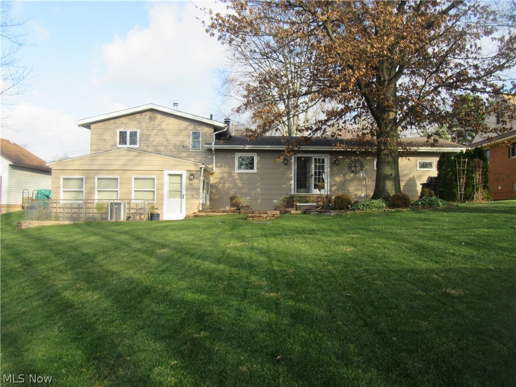 16273 Whitney Road Strongsville, OH 44136 - Photo 33 of 33 Gallery Image 33
