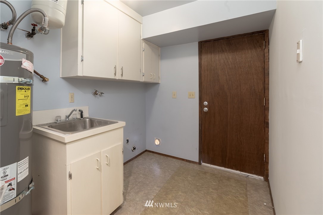 2220 172nd Place Southeast Bothell, WA 98012 - Photo 15 of 25 Gallery Image 15