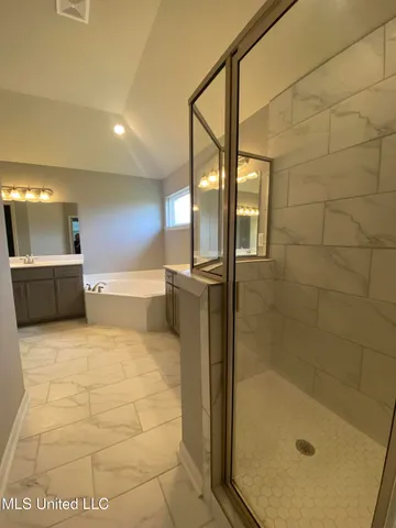 $2,400 | 3160 Magnolia Bloom Drive, Hernando, MS 38632