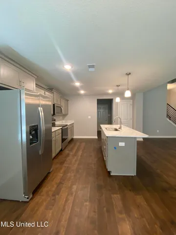 $2,400 | 3160 Magnolia Bloom Drive, Hernando, MS 38632