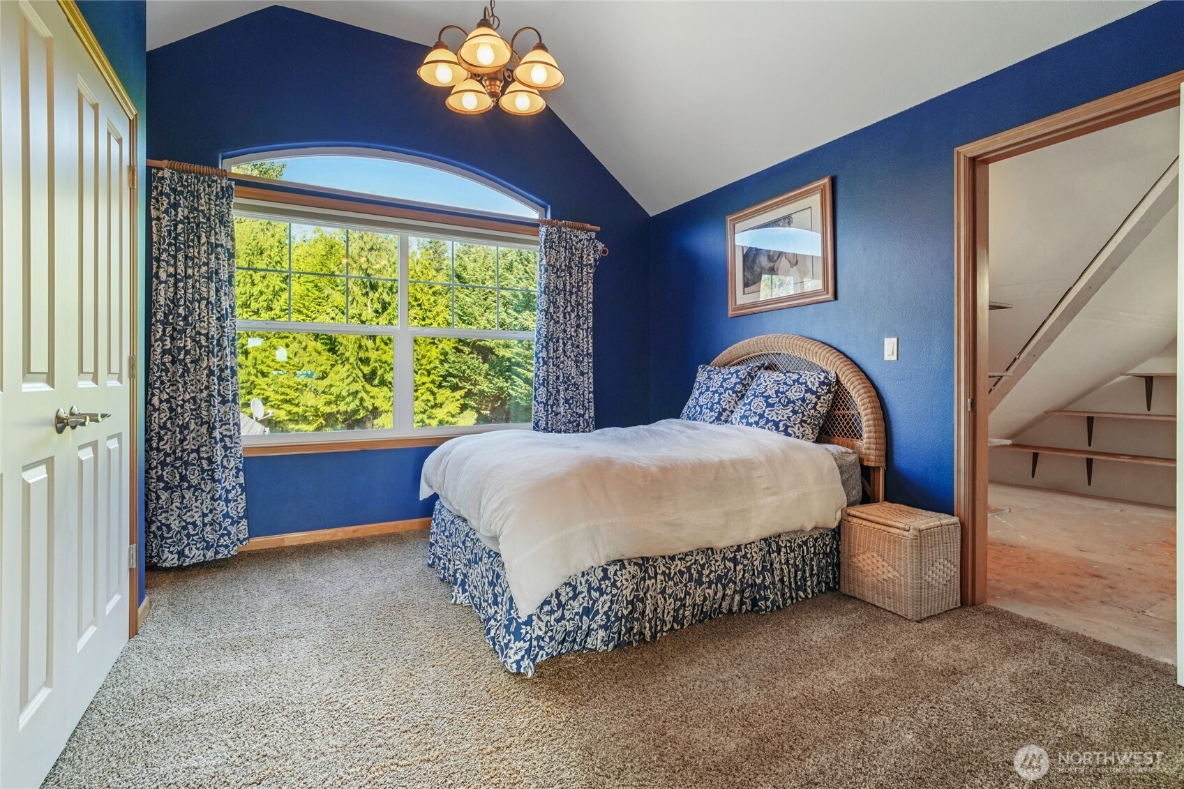 14827 Three Lakes Road Snohomish, WA 98290 - Photo 17 of 39 a bed sitting in a spacious bedroom next to a window