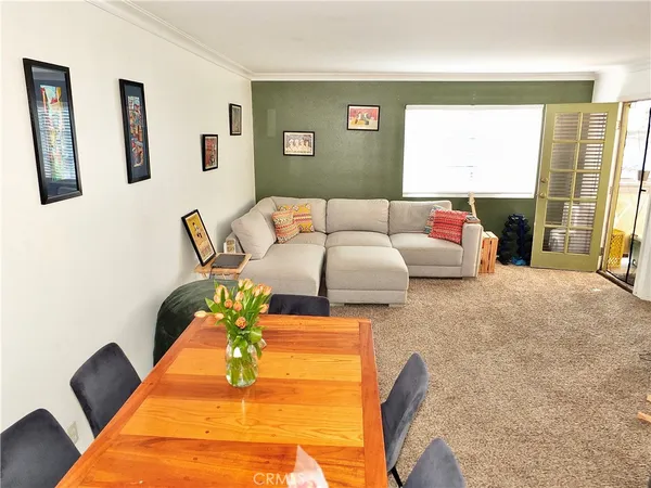 $2,695 | 1605 2nd Street, Unit 302, Long Beach, CA 90802