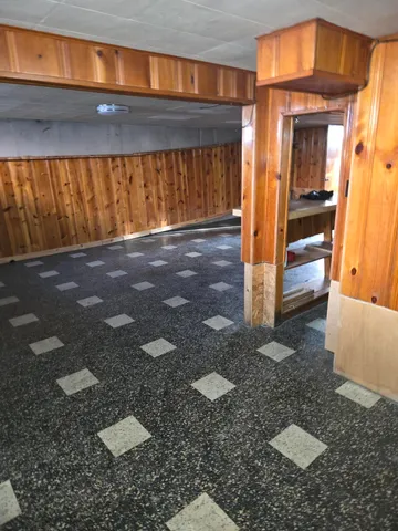 $1,900 | 27294 West Pleasant Ridge Drive, Dearborn Heights, MI 48127