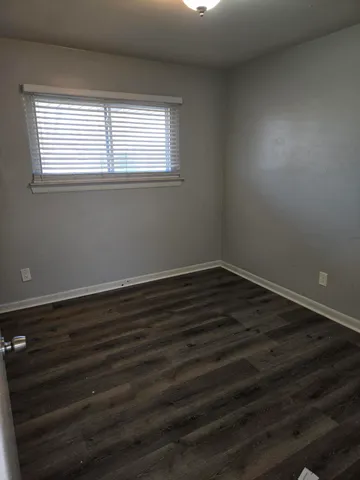 $1,900 | 27294 West Pleasant Ridge Drive, Dearborn Heights, MI 48127