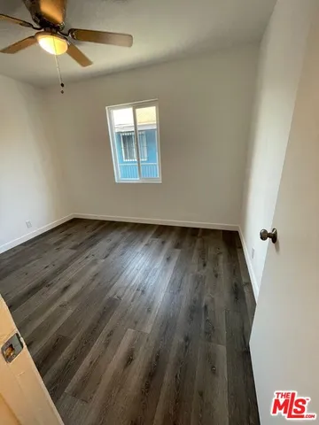 $1,695 | 829 East 108th Street, Unit 5, Los Angeles, CA 90059