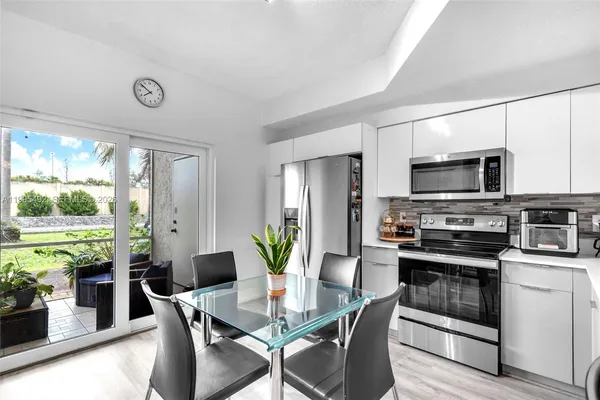 $415,000 | 9925 Northwest 57th Manor, Coral Springs, FL 33076