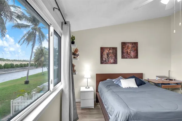 $415,000 | 9925 Northwest 57th Manor, Coral Springs, FL 33076