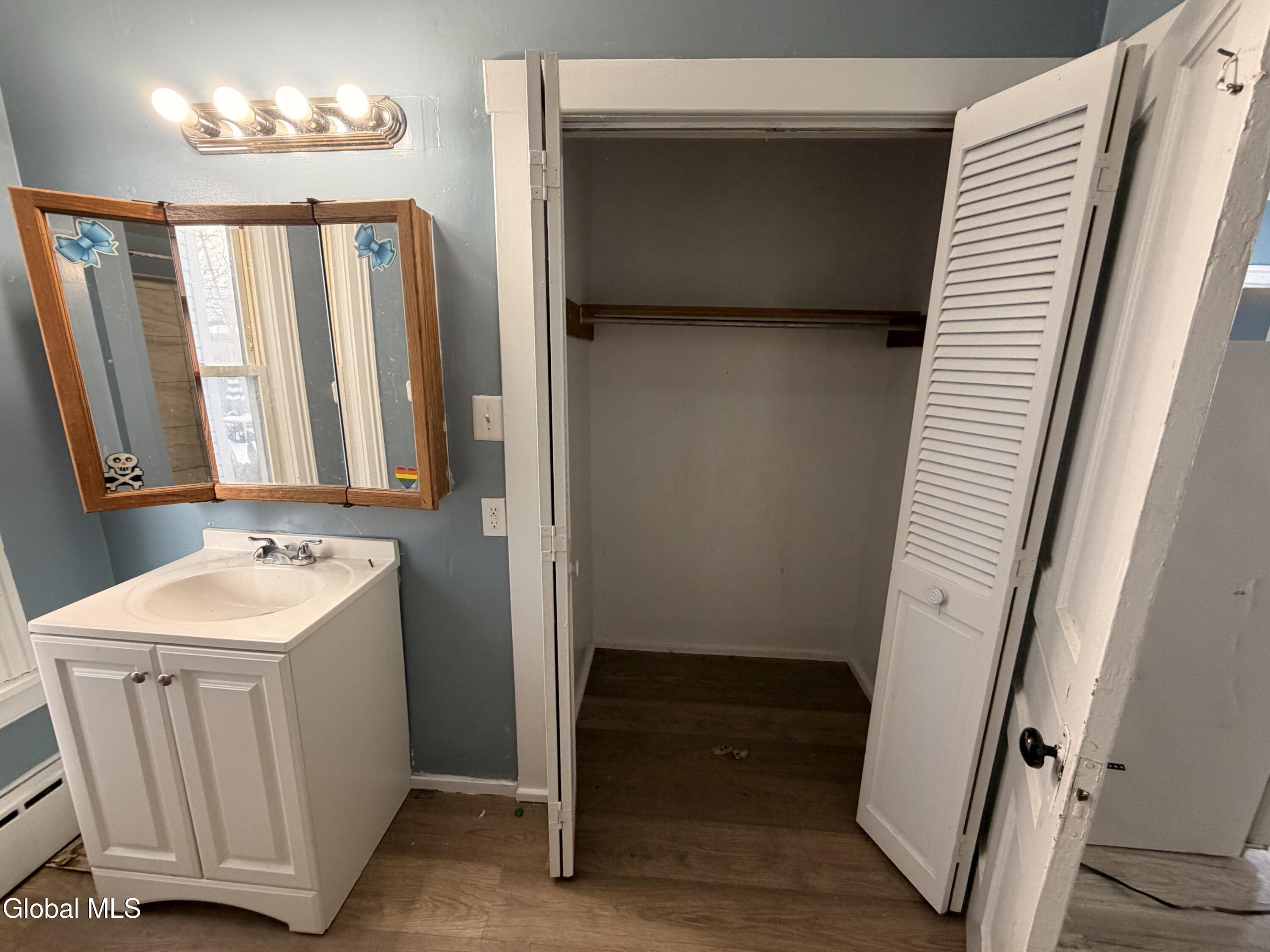 18 Swan Street, Unit DOWN Amsterdam, NY 12010 - Photo 13 of 17 IMG_2978