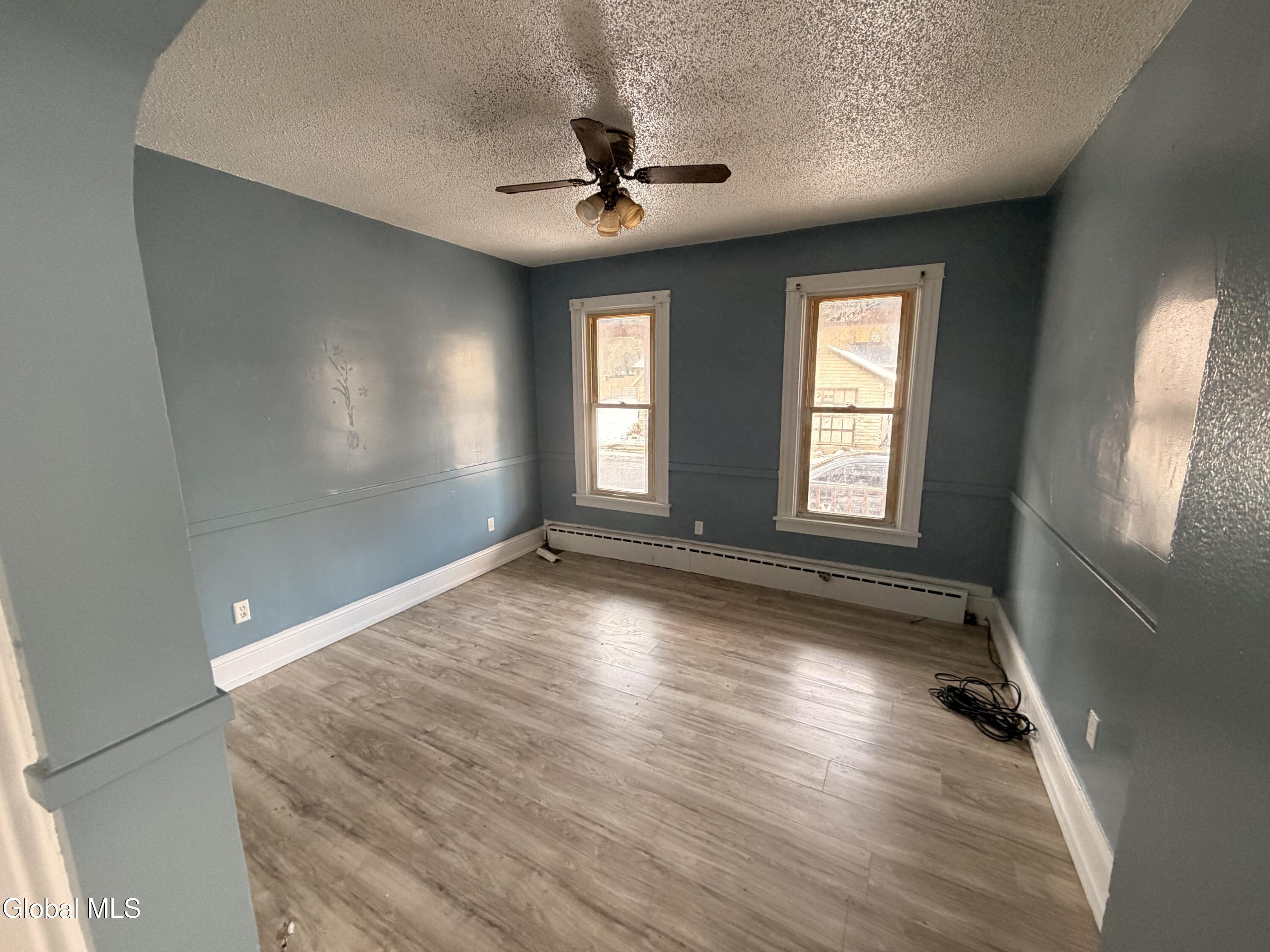 18 Swan Street, Unit DOWN Amsterdam, NY 12010 - Photo 4 of 17 IMG_2965