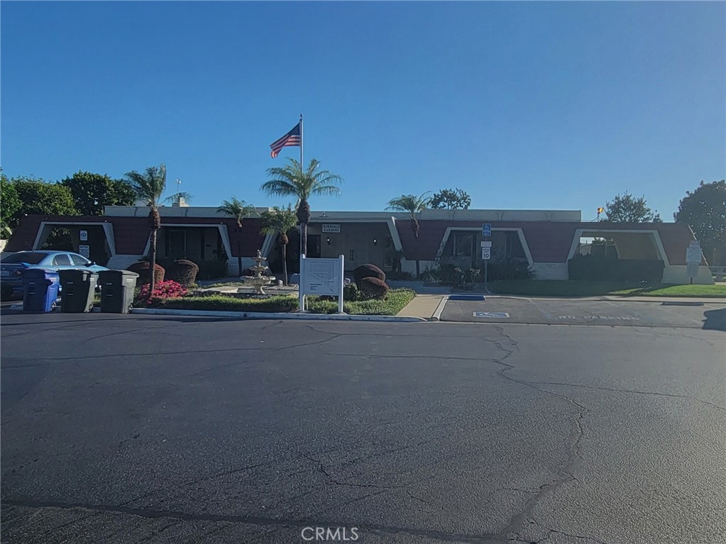 24922 Muirlands, Unit 68 Lake Forest, CA 92630 - Photo 16 of 18