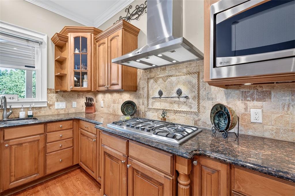 882 Pathview Court Dacula, GA 30019 - Photo 10 of 65 Gallery Image 10
