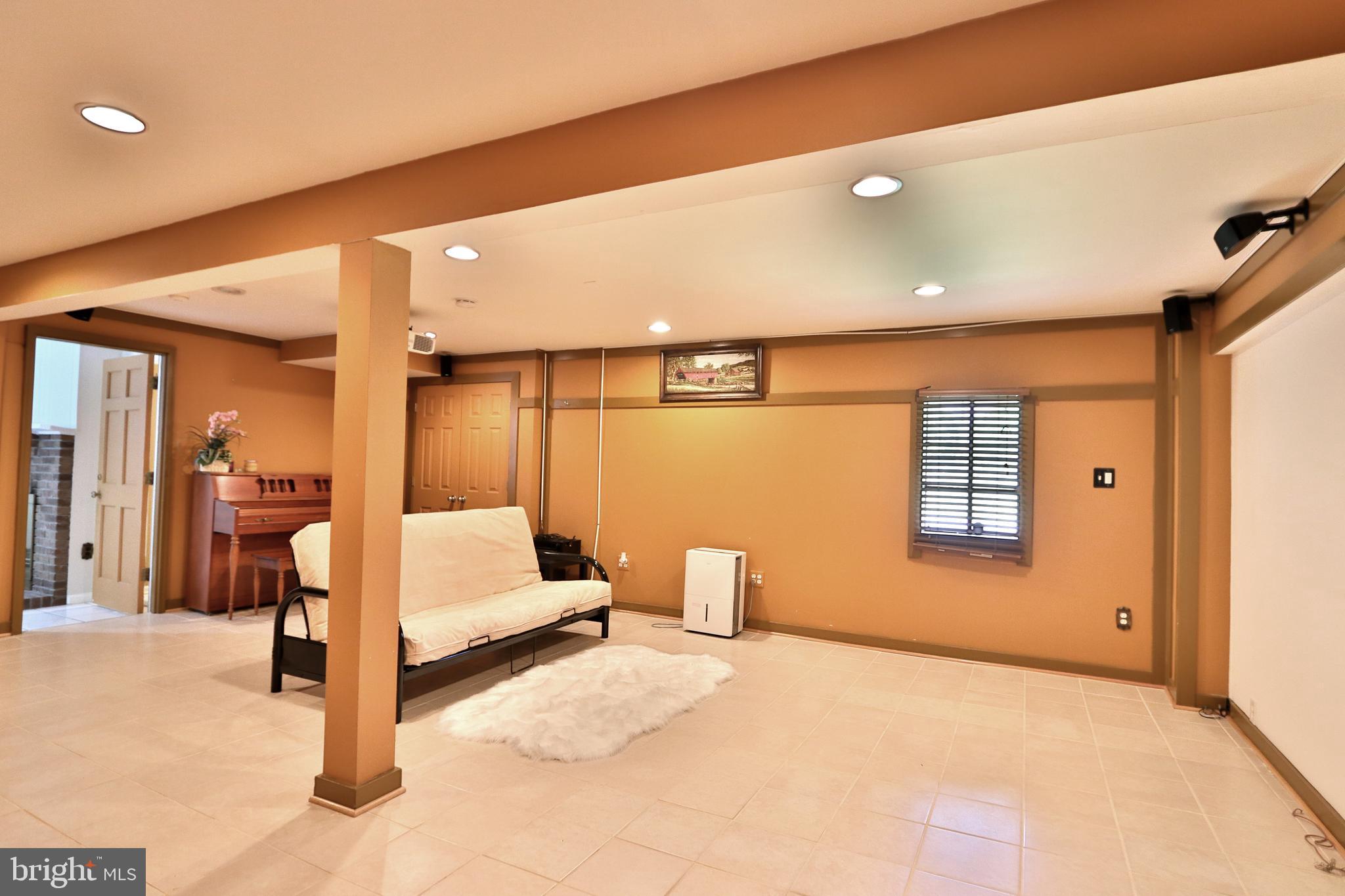 9793 Flint Rock Road Manassas, VA 20112 - Photo 21 of 33 Gallery Image 21