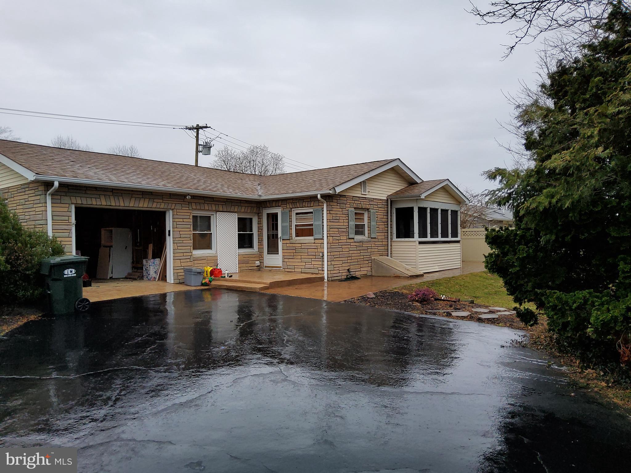 192 Ellisdale Road Allentown, NJ 08501 - Photo 3 of 16 Gallery Image 3