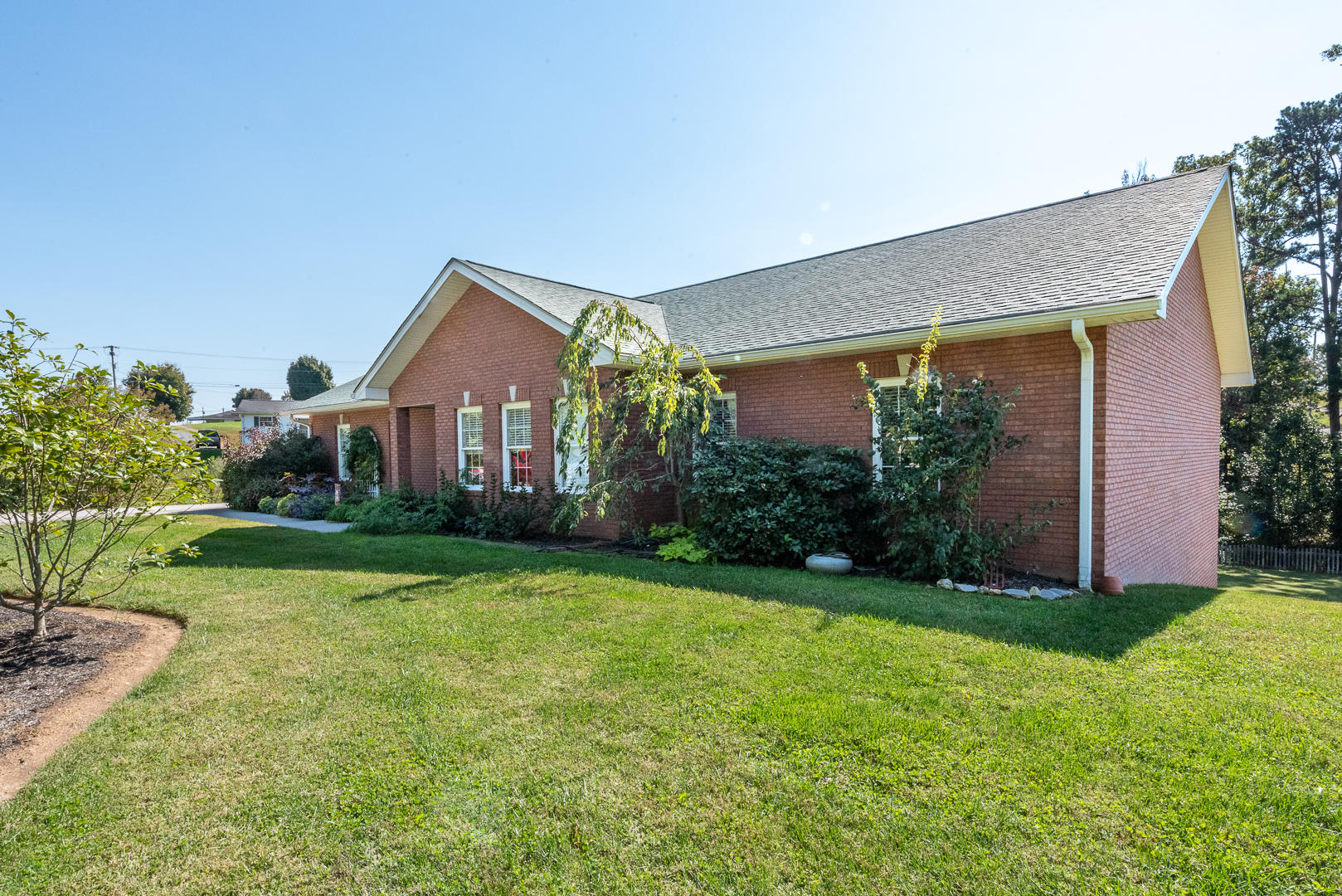 9210 West Emory Road Knoxville, TN 37931 - Photo 3 of 40 DSC_6723