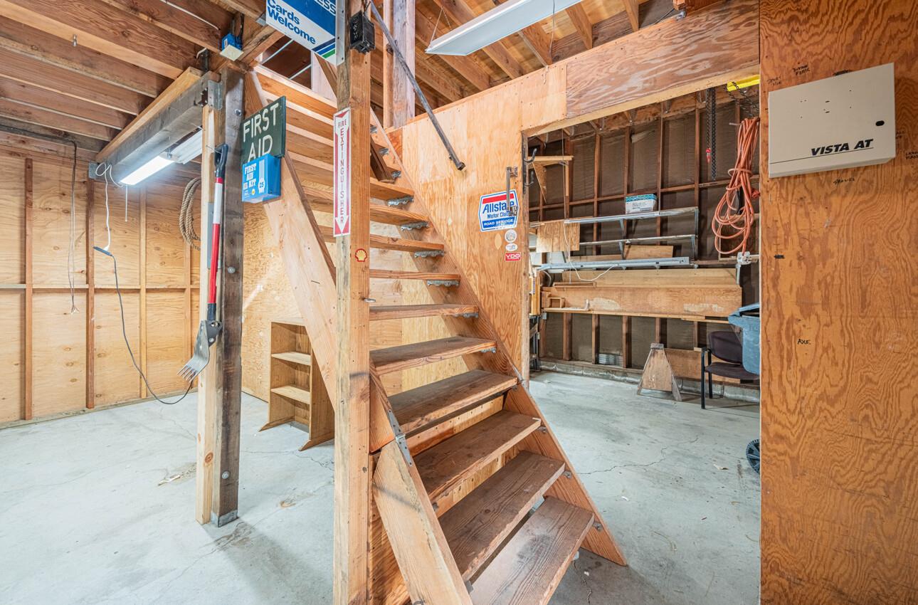 1527 Atherton Way Salinas, CA 93906 - Photo 58 of 64