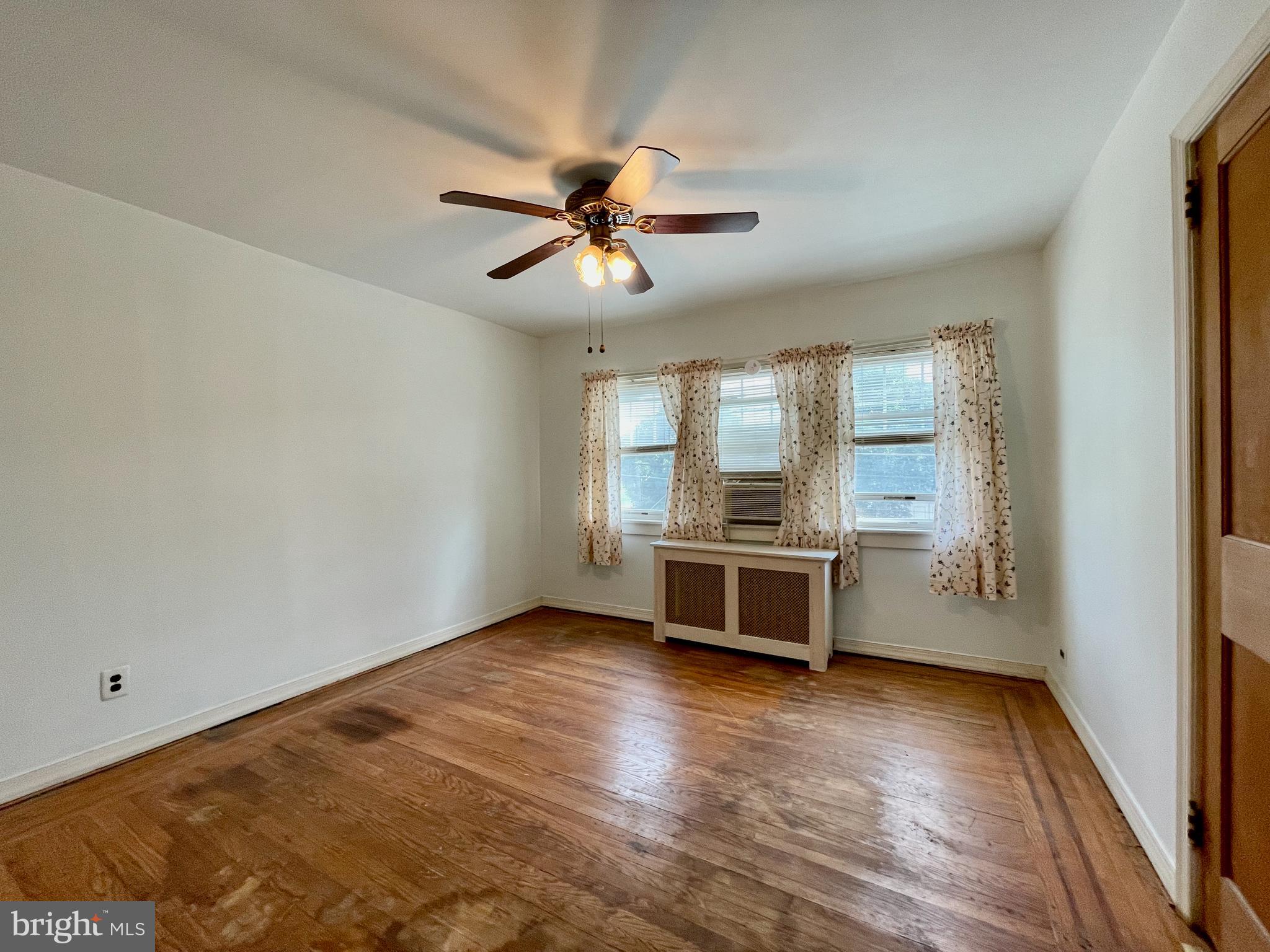 214 South Manoa Road Havertown, PA 19083 - Photo 13 of 22