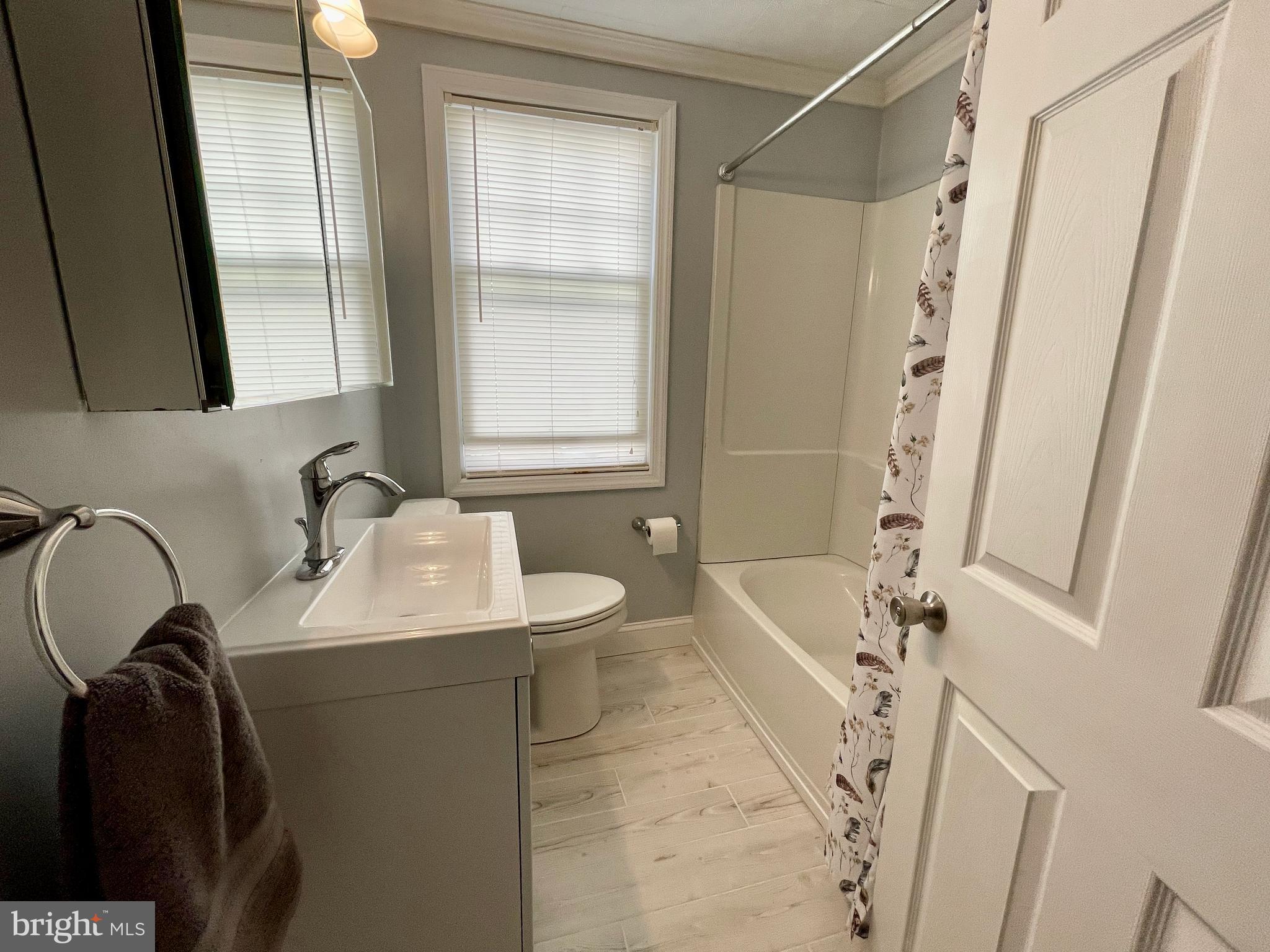 214 South Manoa Road Havertown, PA 19083 - Photo 15 of 22