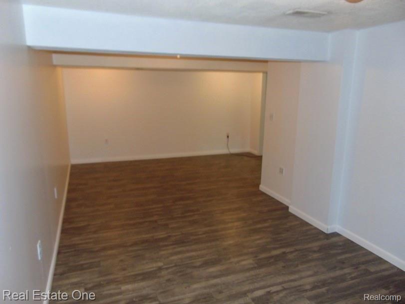 700 Bolinger Street Rochester Hills, MI 48307 - Photo 24 of 39