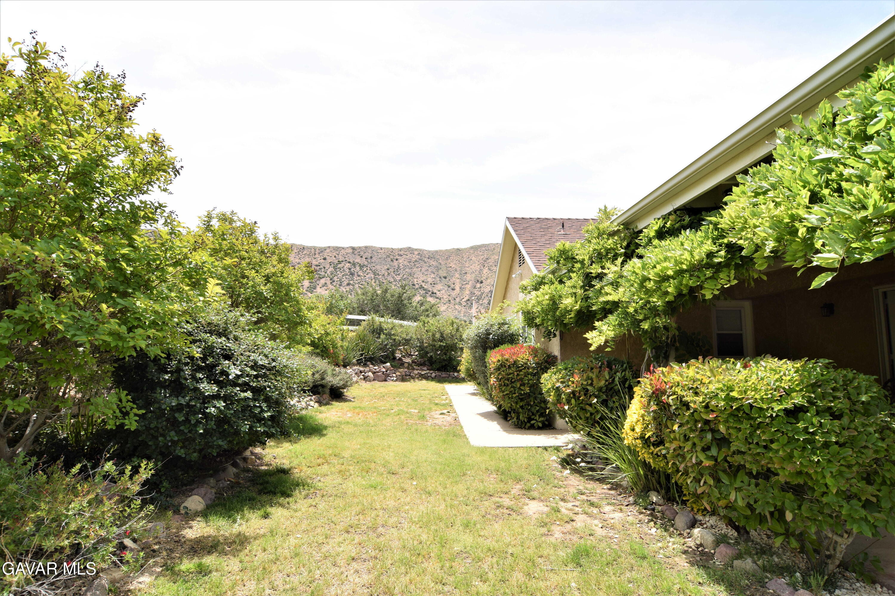 32151 Quirk Road Acton, CA 93510 - Photo 20 of 42 021
