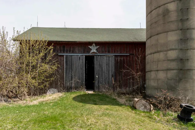 $225,000 | County Road, Sun Prairie, WI 53590