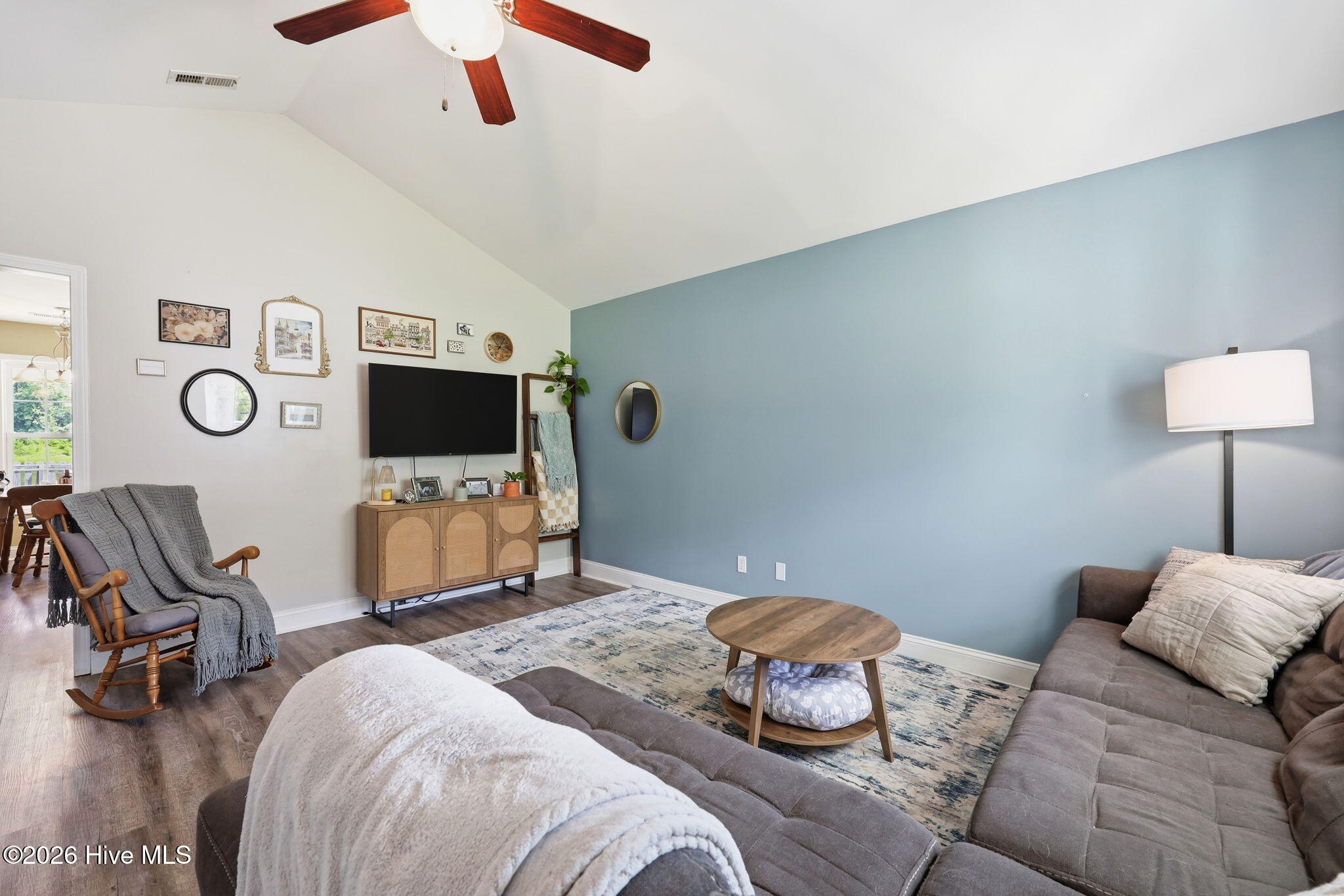 645 Hubert Boulevard Hubert, NC 28539 - Photo 5 of 50 18-web-or-mls-IMG_1241