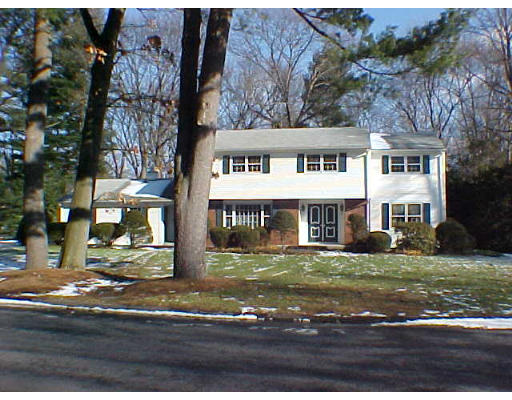 2 Longfellow Road Holyoke, MA 01040 - Photo 1 of 1