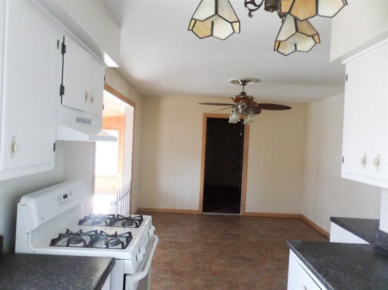 761-1 Fremont Road Valparaiso, IN 46385 - Photo 5 of 10 767x575